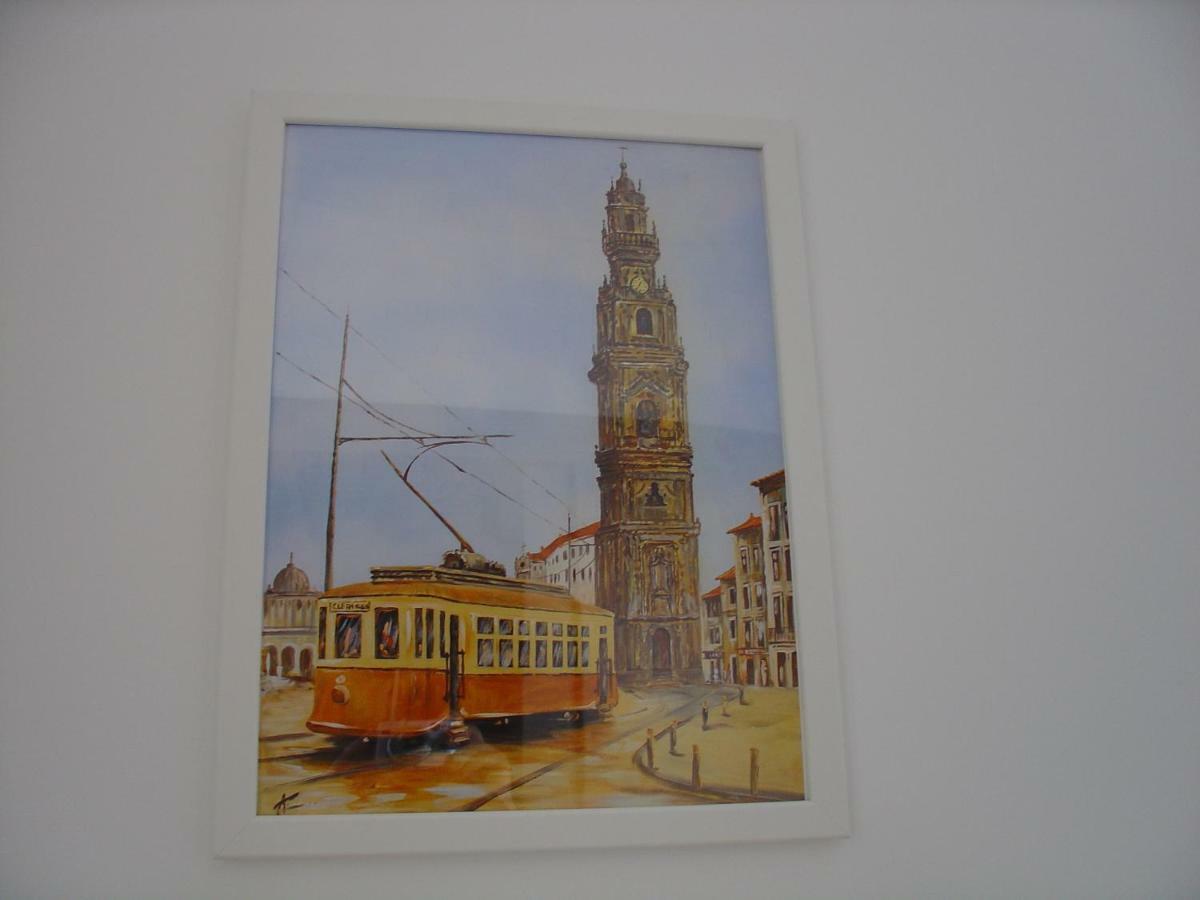 Downtown Historical Apartment Porto Luaran gambar